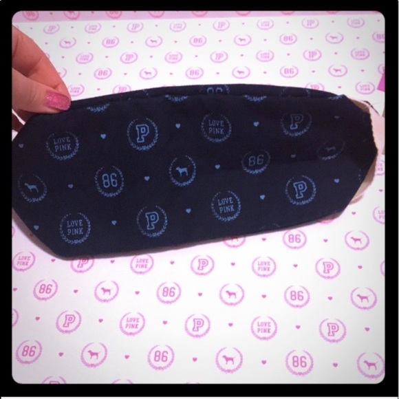 Vintage Victoria’s Secret Pink Monogram Cosmetic Bags Set of 3 - Picture 9 of 9